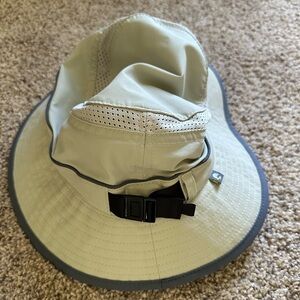 Sunday Afternoons Cruiser Sun Hat